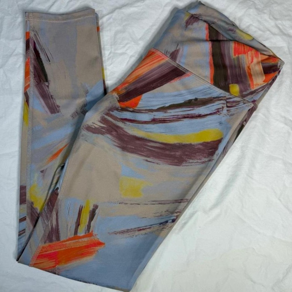Women's Alo Leggings